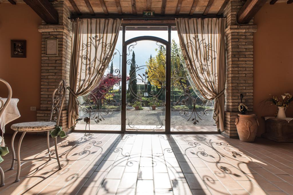 Poggio BerniIl Poggianino住宿加早餐旅馆 外观 照片