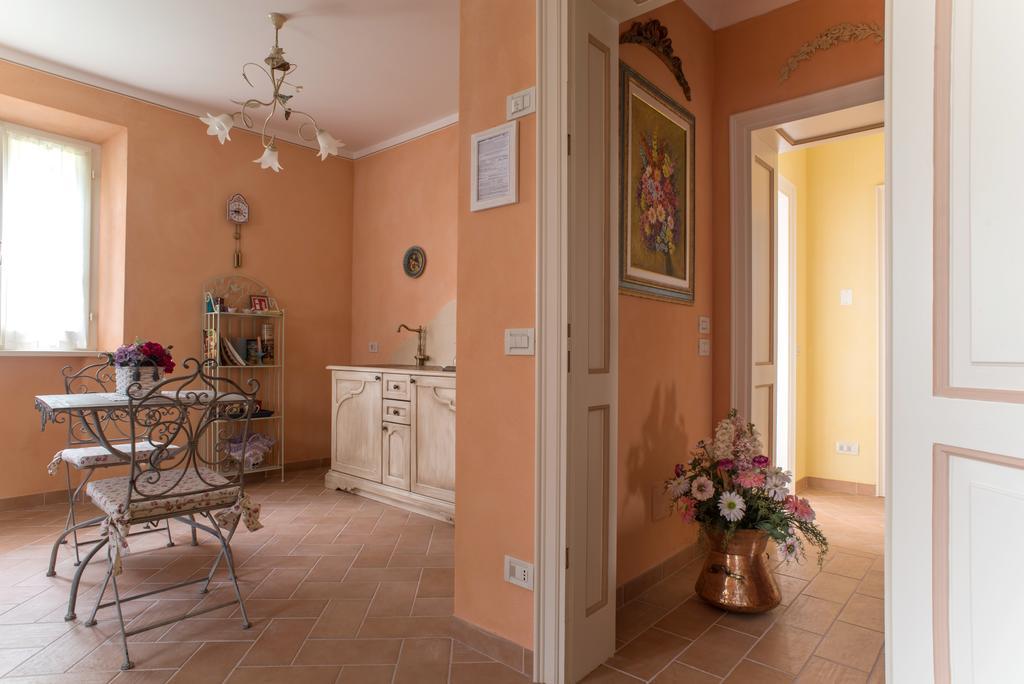 Poggio BerniIl Poggianino住宿加早餐旅馆 外观 照片