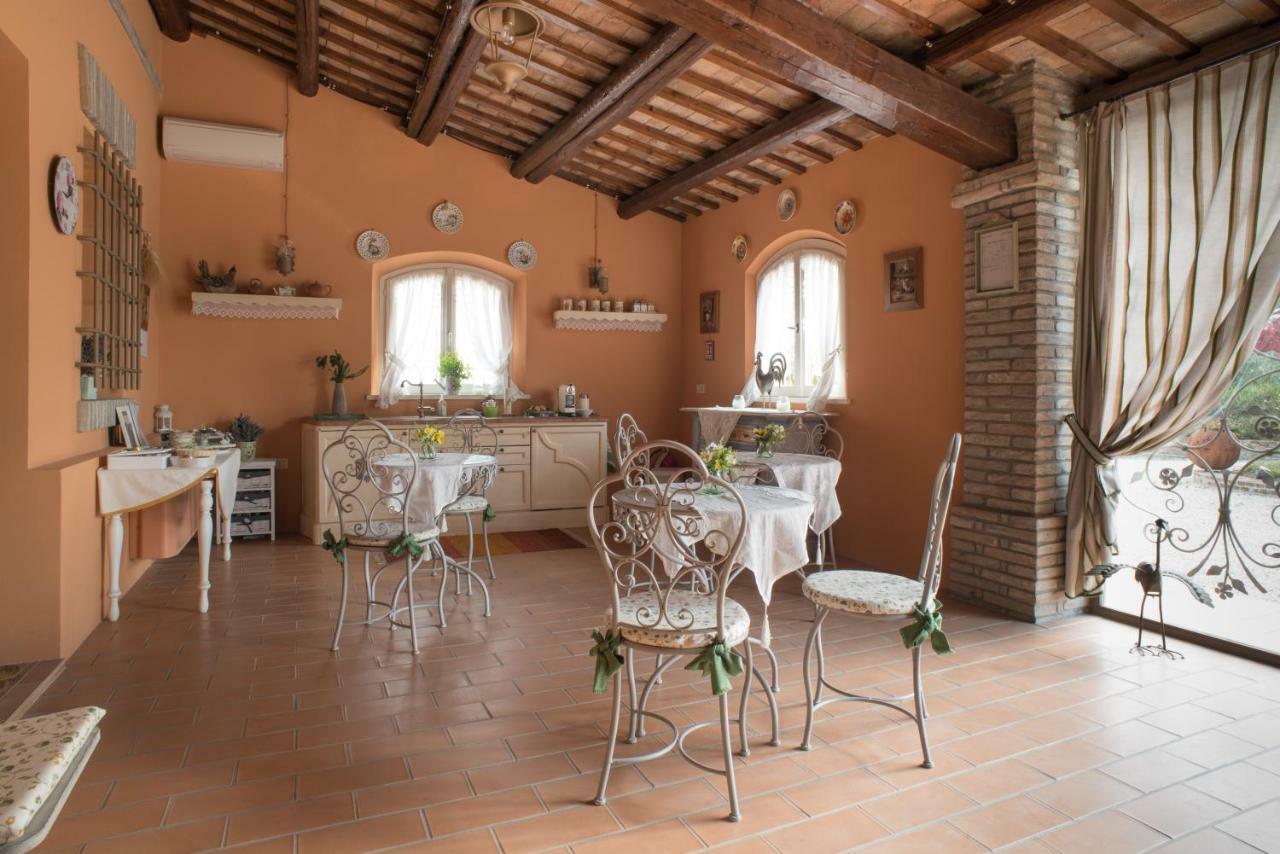 Poggio BerniIl Poggianino住宿加早餐旅馆 外观 照片